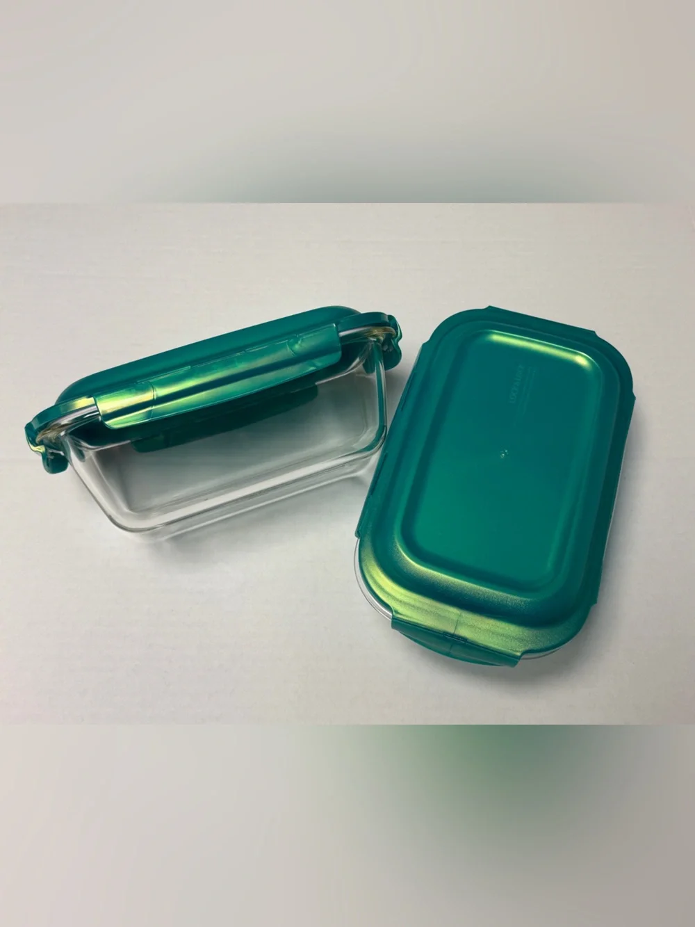 Set of 2 Lock & Lock Glass Loaves with Locking Lids
